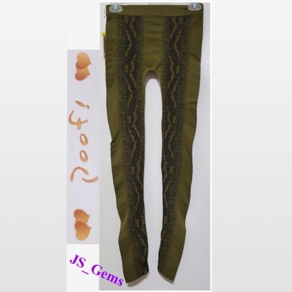 New Poof Womens Small Tights Textured Thick Green Black Snake Print Textured NWT